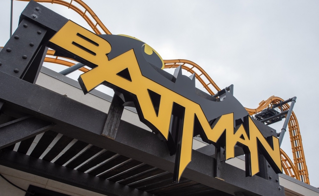 Crazy flips, cutting-edge technology: Batman opens at Discovery Kingdom